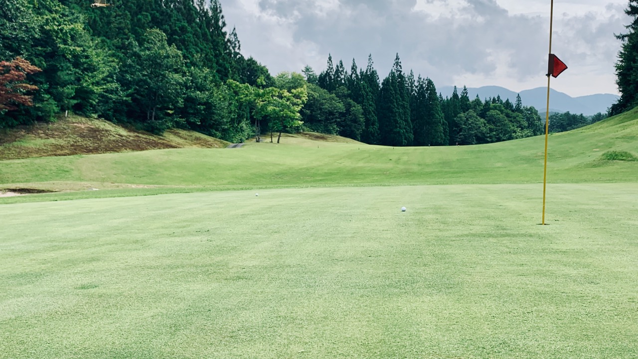 Green on Hole 10 at Yuda Kogen CC